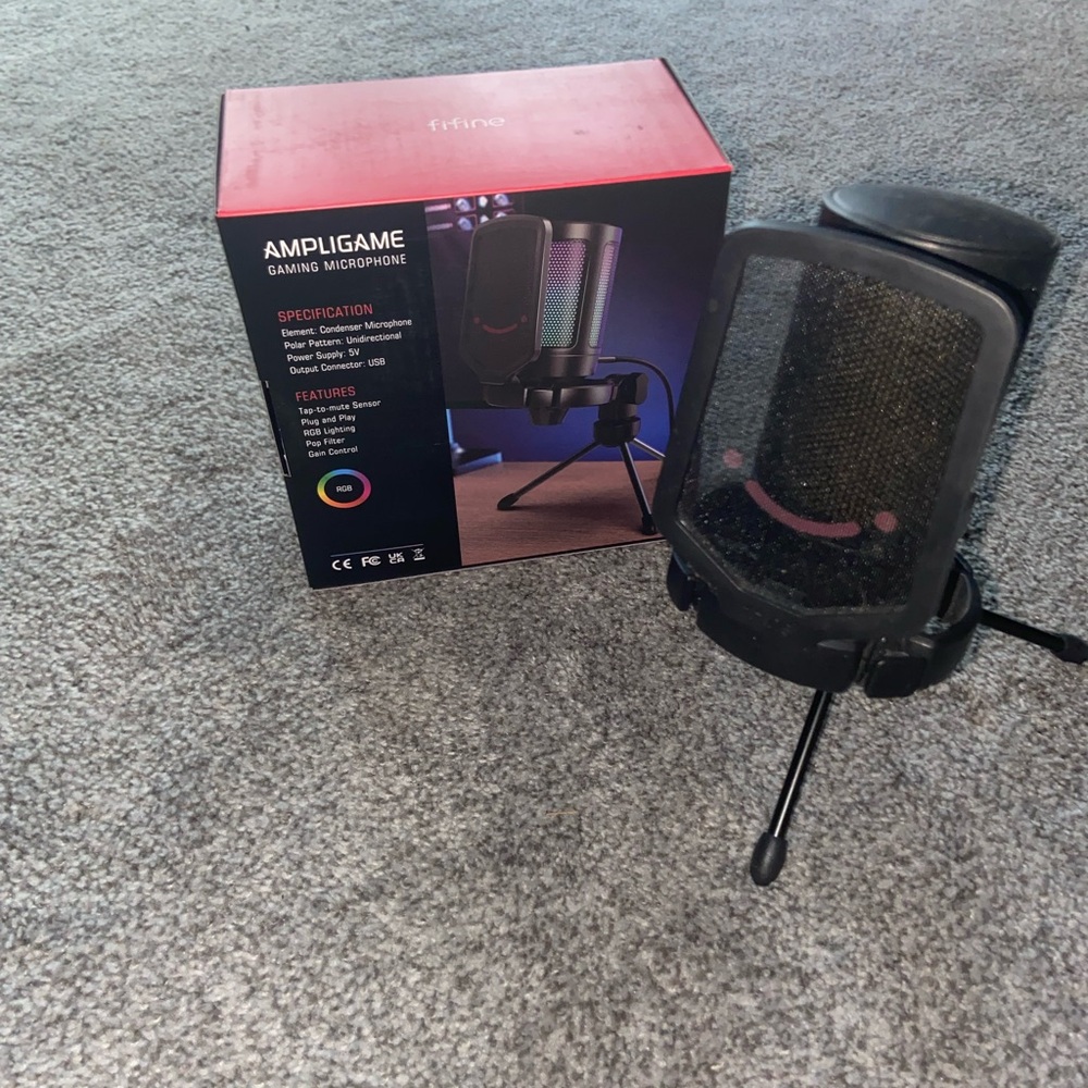 Fifine AmpliGame Gaming Microphone - Black